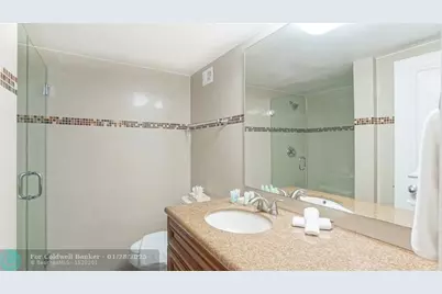 5225  Collins Ave, Unit #1417, Miami Beach, FL 33140 - Photo 13