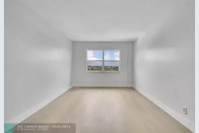 2555 NE 11th St, Unit #806, Fort Lauderdale, FL 33304 - Photo 9