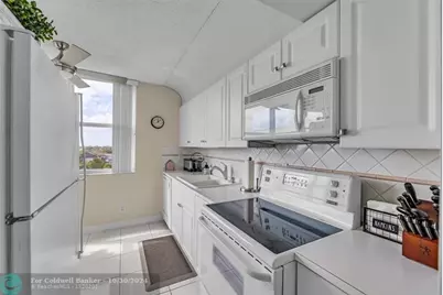 2639 N Riverside Dr, Unit #605, Pompano Beach, FL 33062 - Photo 19