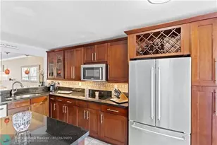 1100 SE 5th Ct, Pompano Beach, FL 33060 - Photo 3