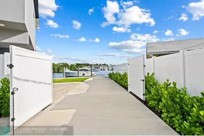 2171 SW 23rd Ave, Fort Lauderdale, FL 33312 - Photo 27