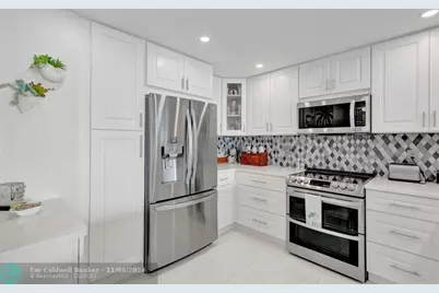 3900  Galt Ocean Dr, Unit #2104, Fort Lauderdale, FL 33308 - Photo 7