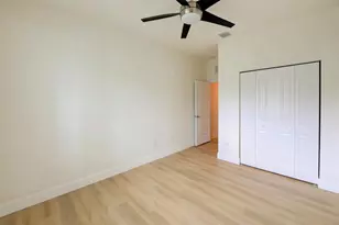 4220 N Dixie Hwy, Oakland Park, FL 33334 - Photo 23