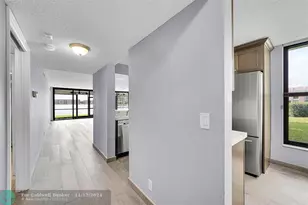 5801 Coral Lake Dr, Margate, FL 33063 - Photo 5