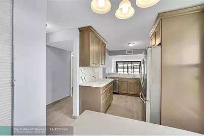 5801  Coral Lake Dr, Unit #101, Margate, FL 33063 - Photo 13