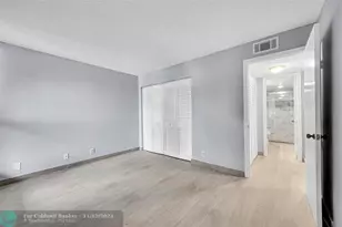 5801 Coral Lake Dr, Margate, FL 33063 - Photo 17