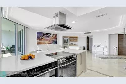 21205 Yacht Club Drive #3105, Aventura, FL 33180 - Photo 11