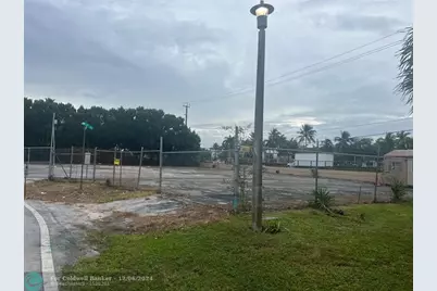 311 NW 135th Way, Plantation, FL 33325 - Photo 21