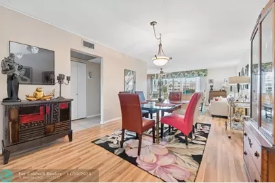 2030  Harwood D, Unit #2030, Deerfield Beach, FL 33442 - Photo 5