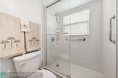 2030  Harwood D, Unit #2030, Deerfield Beach, FL 33442 - Photo 15