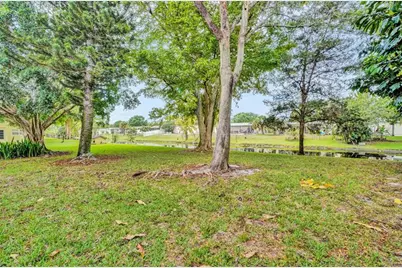 7640 NW 1st St, Unit #202, Margate, FL 33063 - Photo 23