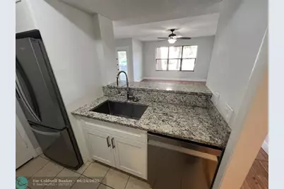 4341 W McNab Rd, Unit #10, Pompano Beach, FL 33069 - Photo 19