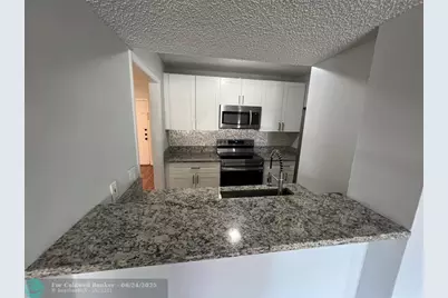 4341 W McNab Rd, Unit #10, Pompano Beach, FL 33069 - Photo 15