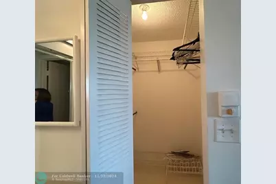 7877  Golf Circle Dr, Unit #211, Margate, FL 33063 - Photo 17