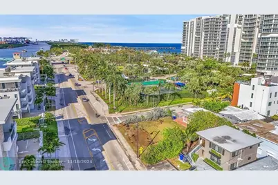 356  Balboa St, Hollywood, FL 33019 - Photo 5