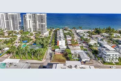 356  Balboa St, Hollywood, FL 33019 - Photo 7