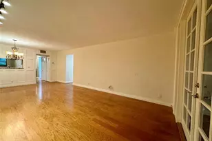 7653 NW 79th Ave, Tamarac, FL 33321 - Photo 9