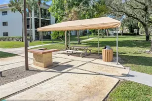 7653 NW 79th Ave, Tamarac, FL 33321 - Photo 41