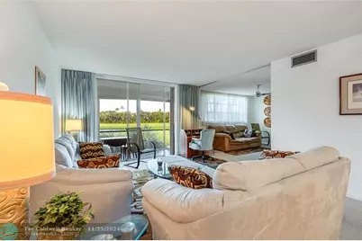 9611 N Hollybrook Lake Dr, Unit #107, Pembroke Pines, FL 33025 - Photo 7