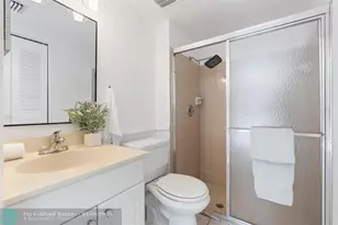 722 NW 132nd Terrace, Plantation, FL 33325 - Photo 15