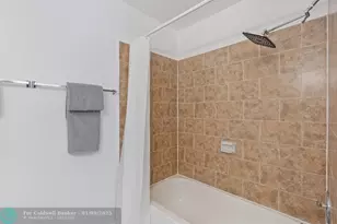 722 NW 132nd Terrace, Plantation, FL 33325 - Photo 17