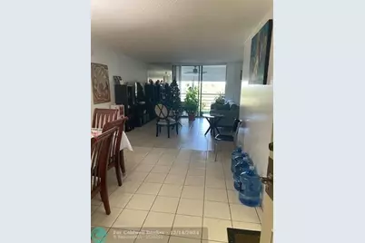 1300  Saint Charles Pl, Unit #522, Pembroke Pines, FL 33026 - Photo 5