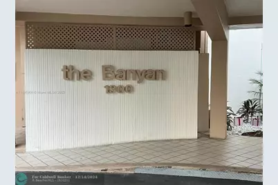 1300  Saint Charles Pl, Unit #522, Pembroke Pines, FL 33026 - Photo 3