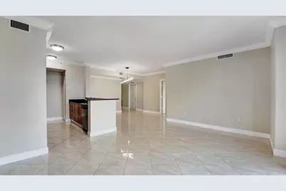 191 S Ocean Dr, Unit #520, Deerfield Beach, FL 33441 - Photo 9