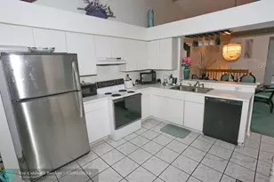 7525 NW 61st Terrace, Parkland, FL 33067 - Photo 17