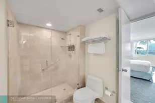 2670 E Sunrise Blvd, Fort Lauderdale, FL 33304 - Photo 7
