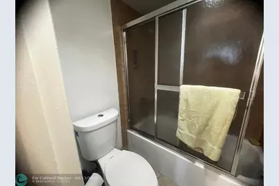 9091  Lime Bay Blvd, Unit #114, Tamarac, FL 33321 - Photo 13