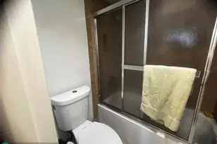 9091 Lime Bay Blvd, Tamarac, FL 33321 - Photo 13