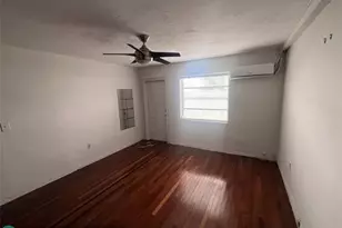 919 Michigan Ave, Miami Beach, FL 33139 - Photo 7