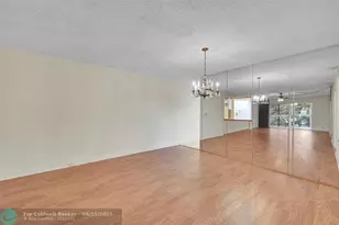 2006 Granada Dr, Coconut Creek, FL 33066 - Photo 3