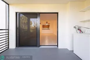 9233 SW 8th St, Boca Raton, FL 33428 - Photo 11