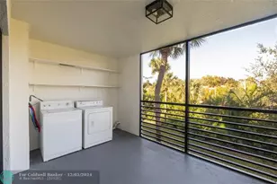 9233 SW 8th St, Boca Raton, FL 33428 - Photo 45