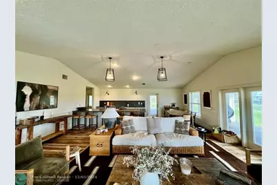 14151 E Center St, Okeechobee, FL 34974 - Photo 49