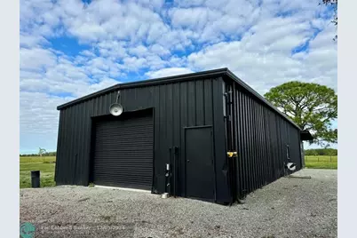 14151 E Center St, Okeechobee, FL 34974 - Photo 19