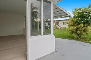 4510 NW 49th Dr, Tamarac, FL 33319 - Photo 9