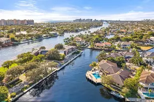 90 Compass Ln, Fort Lauderdale, FL 33308 - Photo 19