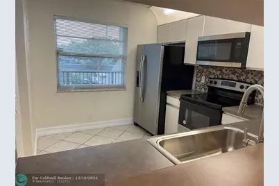 3993  Cypress Reach Ct, Unit #205, Pompano Beach, FL 33069 - Photo 11