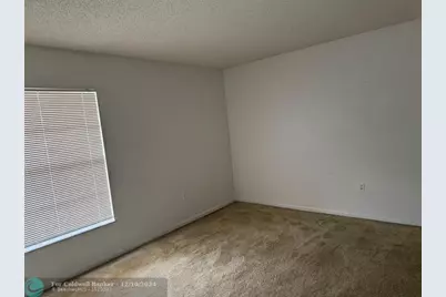 3650  Environ Blvd, Unit #308, Lauderhill, FL 33319 - Photo 3