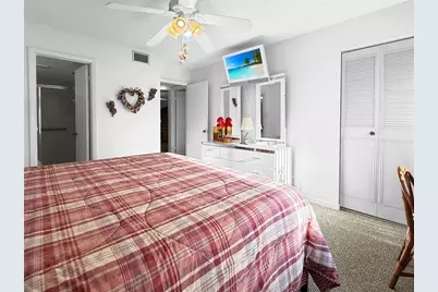 329  Knotty Pine Cir, Unit #C2, Greenacres, FL 33463 - Photo 17