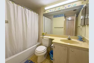 329  Knotty Pine Cir, Unit #C2, Greenacres, FL 33463 - Photo 9