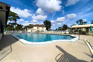 329 Knotty Pine Cir, Greenacres, FL 33463 - Photo 27