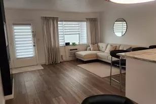 1015 SW 11th Ave, Hallandale Beach, FL 33009 - Photo 3