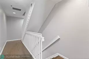 7440 Willow Grove Pl, Davie, FL 33314 - Photo 11