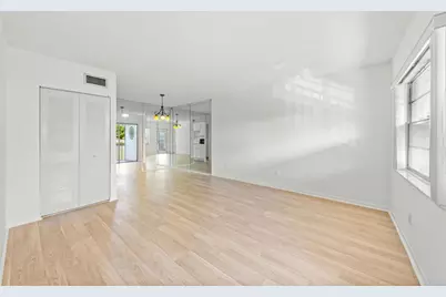 7360 NW 1st St, Unit #205, Margate, FL 33063 - Photo 3