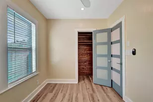 301 SW 9th St, Fort Lauderdale, FL 33315 - Photo 17