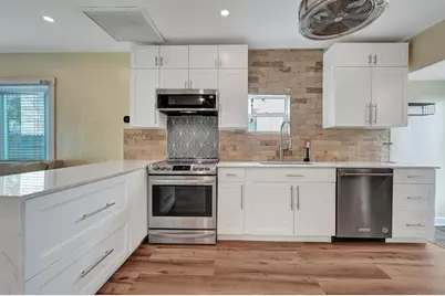 301 SW 9th St, Fort Lauderdale, FL 33315 - Photo 11